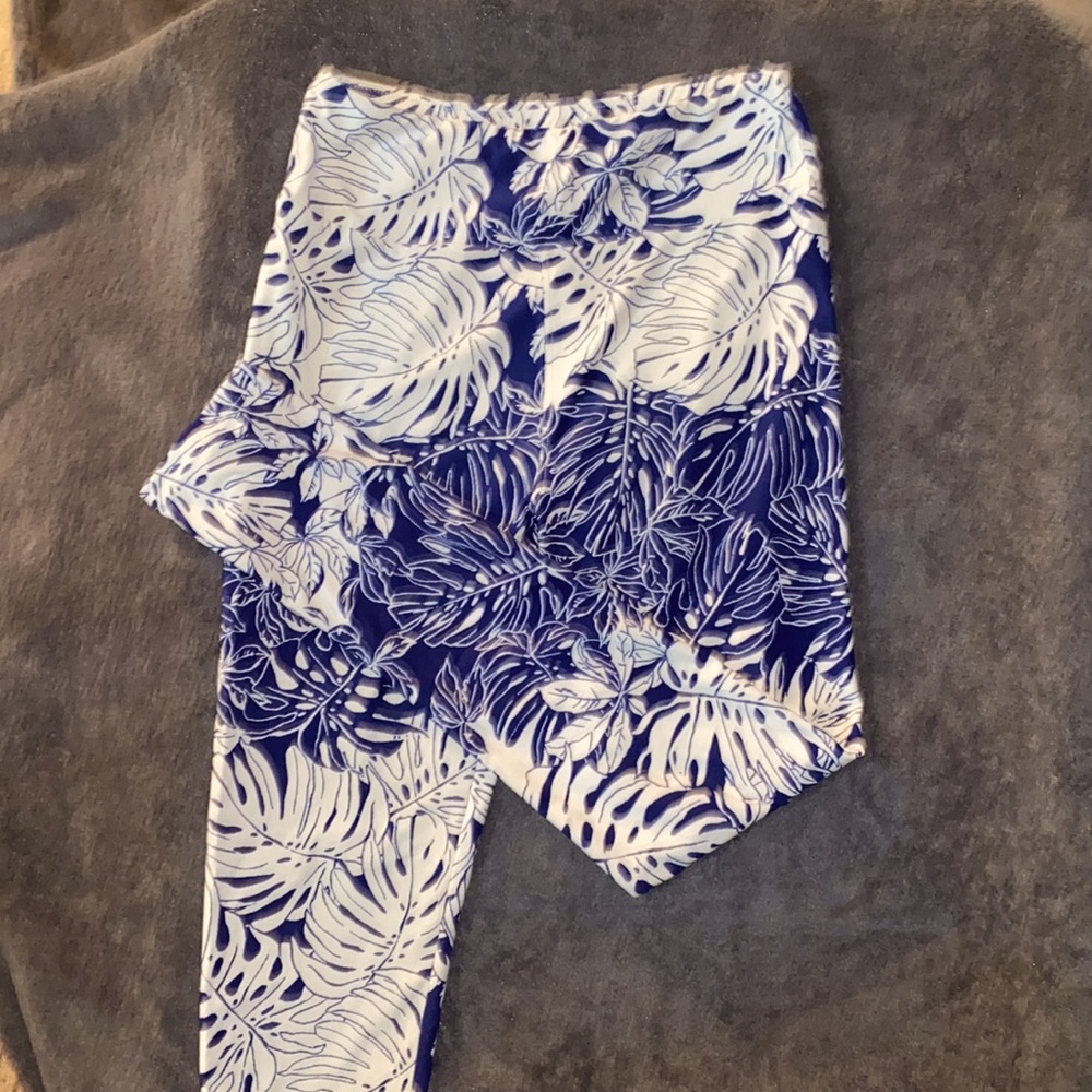 LuLaRoe Soft Leggings - One Size - Navy & White